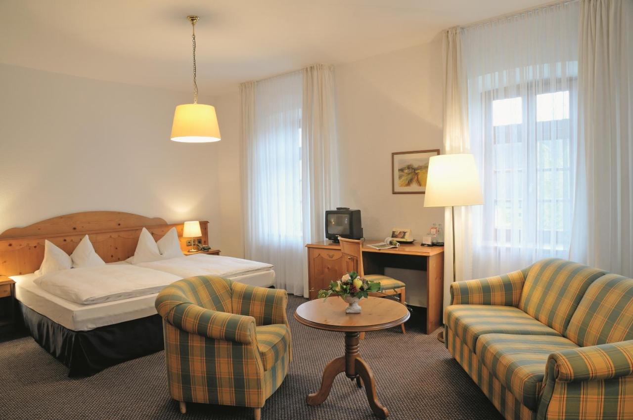 Landhotel Donner Meschede Exterior photo