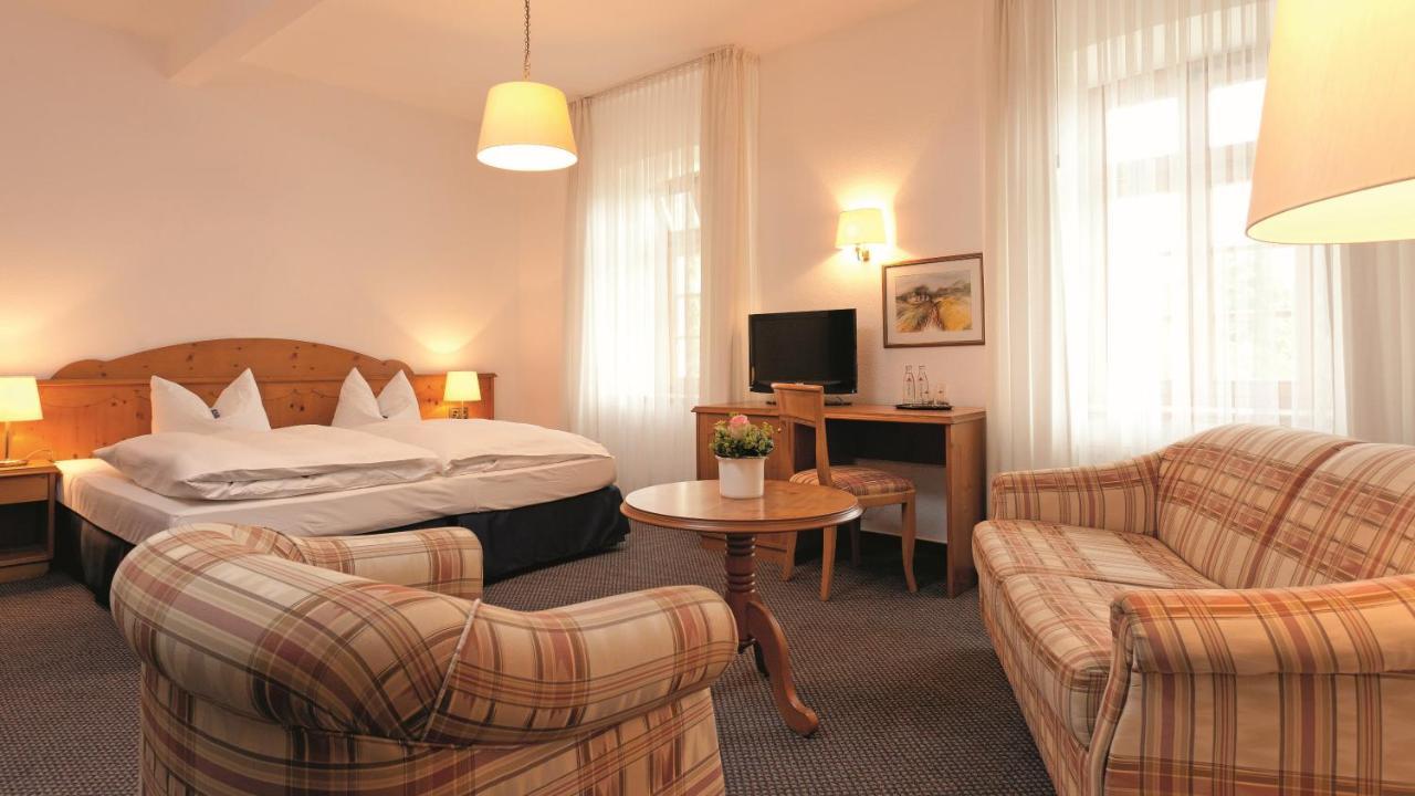 Landhotel Donner Meschede Exterior photo